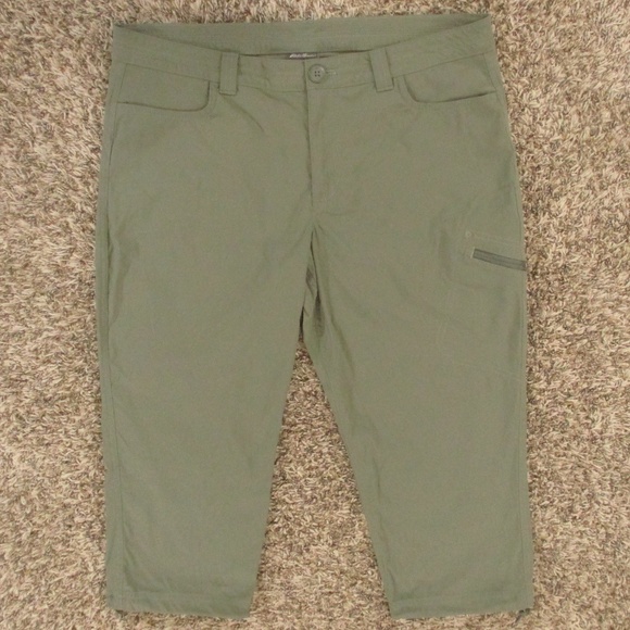 Eddie Bauer Capri Pants Women's 14 Olive Green Zip Cargo‎ Hiking Outdoors Nylon - Picture 1 of 7